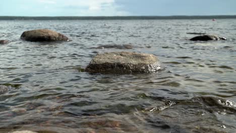 Rocks-in-shallows-of-Käsmu-Bay,-Baltic-Sea,-Estonia