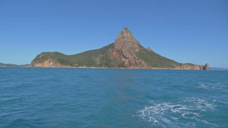 Pentecost-Island-From-Sailing-Boat---Whitsunday-Island-In-Queensland,-Australia