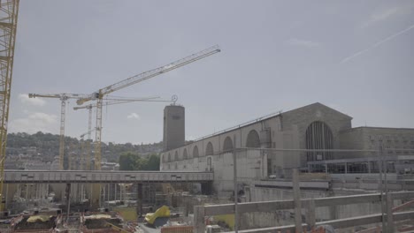 Construction-site-of-Stuttgart-main-station,-view-of-cranes