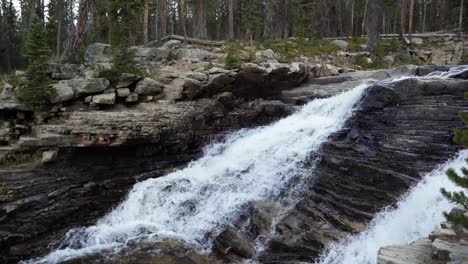 The-beautiful-Provo-Falls-waterfall-in-the-Uinta-Wasatch-Cache-National-Forest-in-Utah-on-an-overcast-evening
