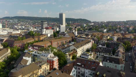 Cinematic-Aerial-Establishing-Shot-of-Zurich-Neighborhood,-Dolly-In