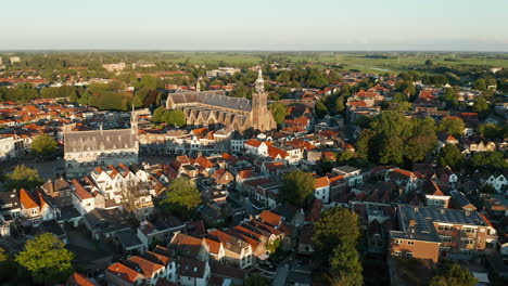 Panoramic-View-Of-The-Medieval-Cityscape-Of-Gouda-In-South-Holland,-Netherlands