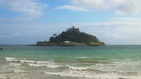 View-Of-The-Beach-And-Saint-Michael's-Mount-In-Cornwall,-United-Kingdom---wide-shot