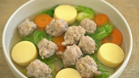 Homemade-Clear-Soup-with-Tofu-and-Minced-Pork-Bowl