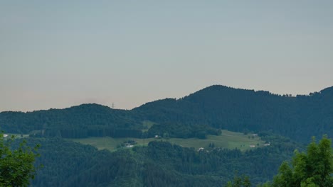 Zeitraffer-Der-Orobie-Alpen-Und-Des-Himmels-Mit-Wolken-Bei-Sonnenuntergang