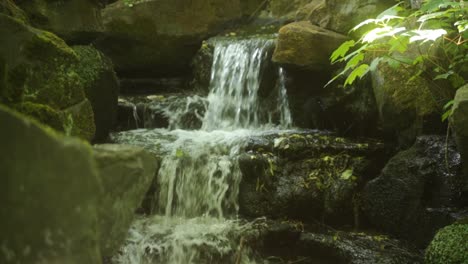 Static-shot-of-step-waterfall-in-Endcliffe-Park,-Sheffield-England
