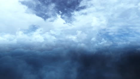 Zeitraffer-Des-Gewitters-Auf-Dunkler-Wolkenoberfläche-Im-Blauen-Himmel