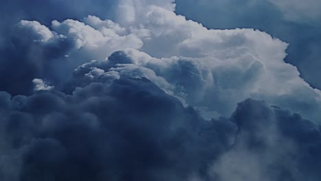 Sicht-Dunkle-Wolken-Im-Blauen-Himmel,-Gewitter
