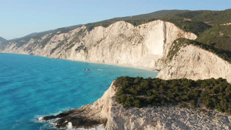 Island-Cove-Beach-Of-Famous-Porto-Katsiki-In-Ionian-Island-Of-Lefkada,-Greece