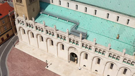 Edificio-Exterior-De-La-Basílica-De-San