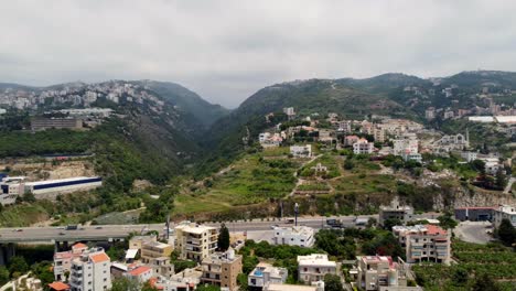 Panorama-Des-Dorfes-Fidar-Im-Bezirk-Byblos-Im-Libanon