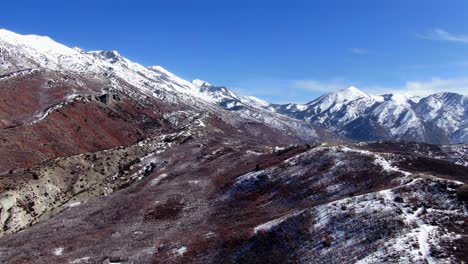 Hermoso-Paisaje-De-Las-Montañas-De-Utah-Capturado-Por-Un-Dron