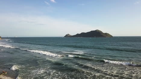 Still-view-of-an-island-in-the-middle-of-the-Sea,-Mazatlan-Mexico