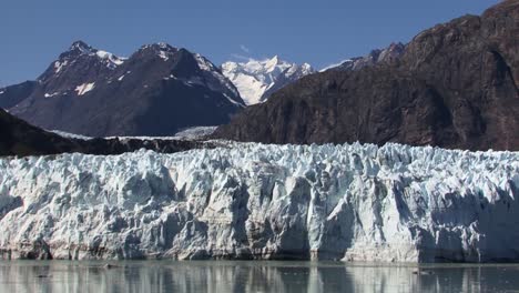 Climate-change-affecting-the-glaciers-of-Alaska