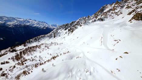 Vogelperspektive-Auf-Die-Pisten-Und-Lifte-Im-Skigebiet-Les-Marecottes-Im-Wallis,-Schweiz