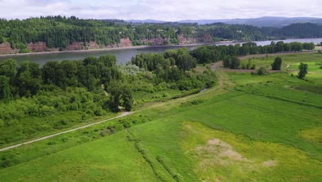 Greenfield-On-The-Riverbank-Of-Columbia-River-At-The-Border-Of-American-State-Of-Oregon
