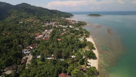 4K-Aerial-Drone-Footage-Flying-Over-Coastline-in-Koh-Chang,-Thailand