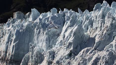 Asombrosas-Formas-De-Los-Glaciares-En-Alaska