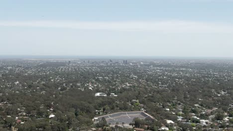 Überwältigende-Luftaufnahme-Von-Adelaide-Downtown,-Der-Hauptstadt-Von-Südaustralien
