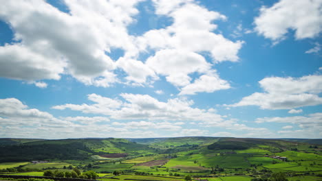 Oakley-Walls-wide-angle-Timelapse,-looking-towards-Danby-Dale-and-Fryup-North-York-Moors