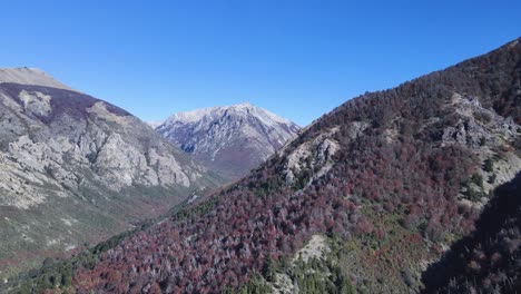 Aerial-visit-to-the-valley-of-Cerro-Bela-Vista-in-autumn-in-Bariloche,-Patagonia