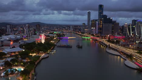 Colorful-Victoria-Bridge-And-Southbank-Parklands-At-Twilight-With-Lagoon-South-Bank-Revealed