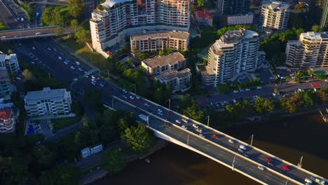 Top-down-view-of-Moderate-Morning-Traffic-on-Brisbane-M3-Riverside-Expressway-Bridge,-Australia