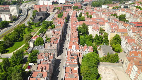 Beautiful-Clean-Streets-of-Old-Town-District-in-Gdansk,-Poland---aerial-perspective-view