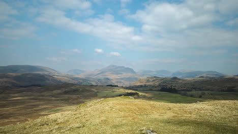 Lake-District-Motion-Timelapse---Birker-Fiel-In-Richtung-Hardknott-Pass,-Lake-District-National-Park,-UNESCO-Welterbe