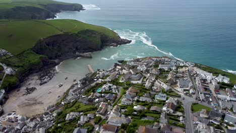 4K-Drone-footage-of-beautiful-Port-Isaac-in-Cornwall