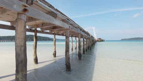 Beach-wooden-pier,-Koh-Rong-Samloem,-Cambodia