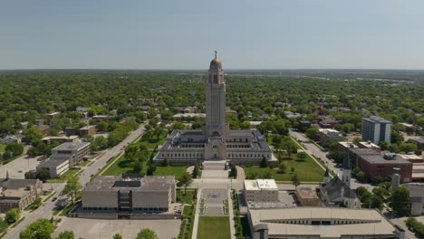 Establishing-Drone-Shot-of-Nebraska-State-Capitol