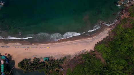 Süßwassersee-Goa-Arambol-Indien-Strand-Draufsicht-Drohne