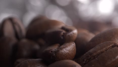 Fresh-Aroma-From-Coffee-Beans,-Close-Up,-Bokeh