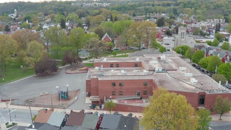 Aerial-of-brick-school-building-in-large-American-city