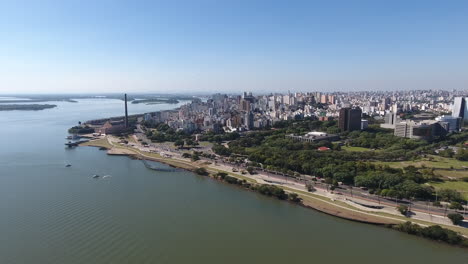 Guaiba-Küste-In-Der-Innenstadt-Von-Porto-Alegre