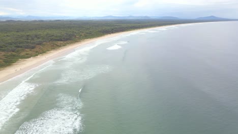 Panoramic-View-Of-Scotts-Head-Main-Beach-In-New-South-Wales,-Australia