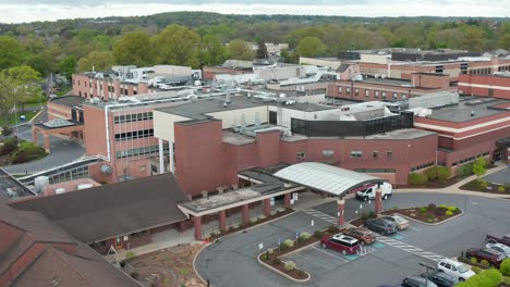 Wide-angle-aerial-of-hospital-in-USA