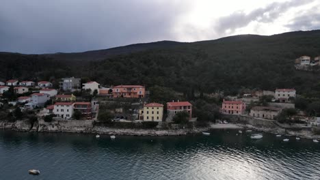 Sveta-Marina-Rasa,-Kroatien