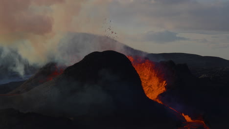 Erupting-Volcano-With-Explosion-Of-Hot,-Glowing-Lava-In-Geldingadalir-Valley-Near-Fagradalsfjall-Mountain,-Reykjanes-Peninsula,-Southwest-Iceland---close-up