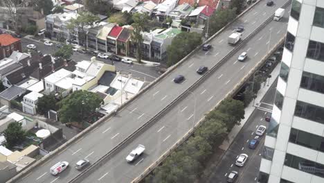Light-Traffic-At-Syd-Einfeld-Drive-Located-In-Bondi-Junction,-New-South-Wales