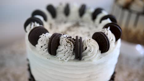 Oreo-Cookies-and-Cream-Delicious-Frosted-Cake---Closeup