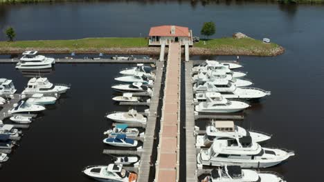 Aerial-of-marina-in-Myrtle-Beach-South-Carolina-at-intracoastal-waterway