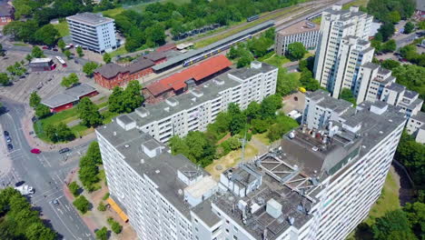 Aerial-View-Of-Buildings-And-Courtyard-At-Daytime-In-Bremen,-Germany---drone-shot