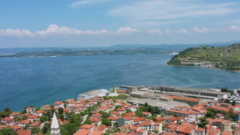 Aerial-view-of-the-Slovenian-town-of-Izola-in-the-Adriatic-sea