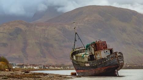 Scotland,-Scottish-Highlands,-Corpach-Shipwreck-Time-Lapse-mv-Dayspring,-Ben-Nevis-in-background