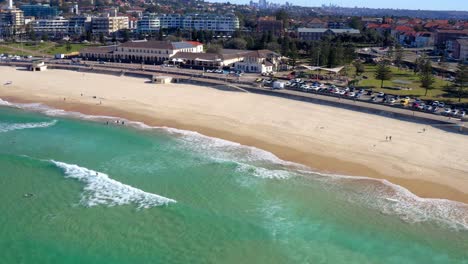 Sandy-Beachfront-On-Bondi-Beach-With-Few-People-During-Pandemic-In-Sydney,-New-South-Wales,-Australia