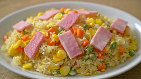 homemade-fried-rice-with-ham-and-mixed-vegetable