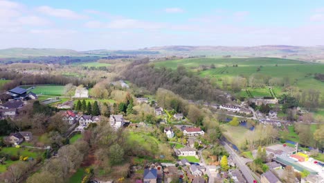 Aerial-View-Over-English-Country-Town-Of-Bakewell,-Peak-District