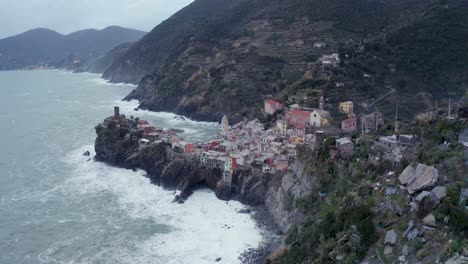 Aerial-view-of-Vernazza,-Cinque-Terre,-during-a-sea-storm
